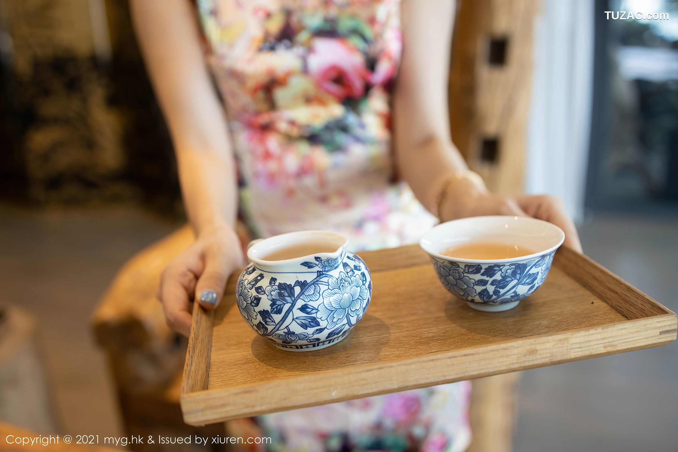 MyGirl美媛馆-508-绮里嘉-花色旗袍红色蕾丝内衣-2021.04.08