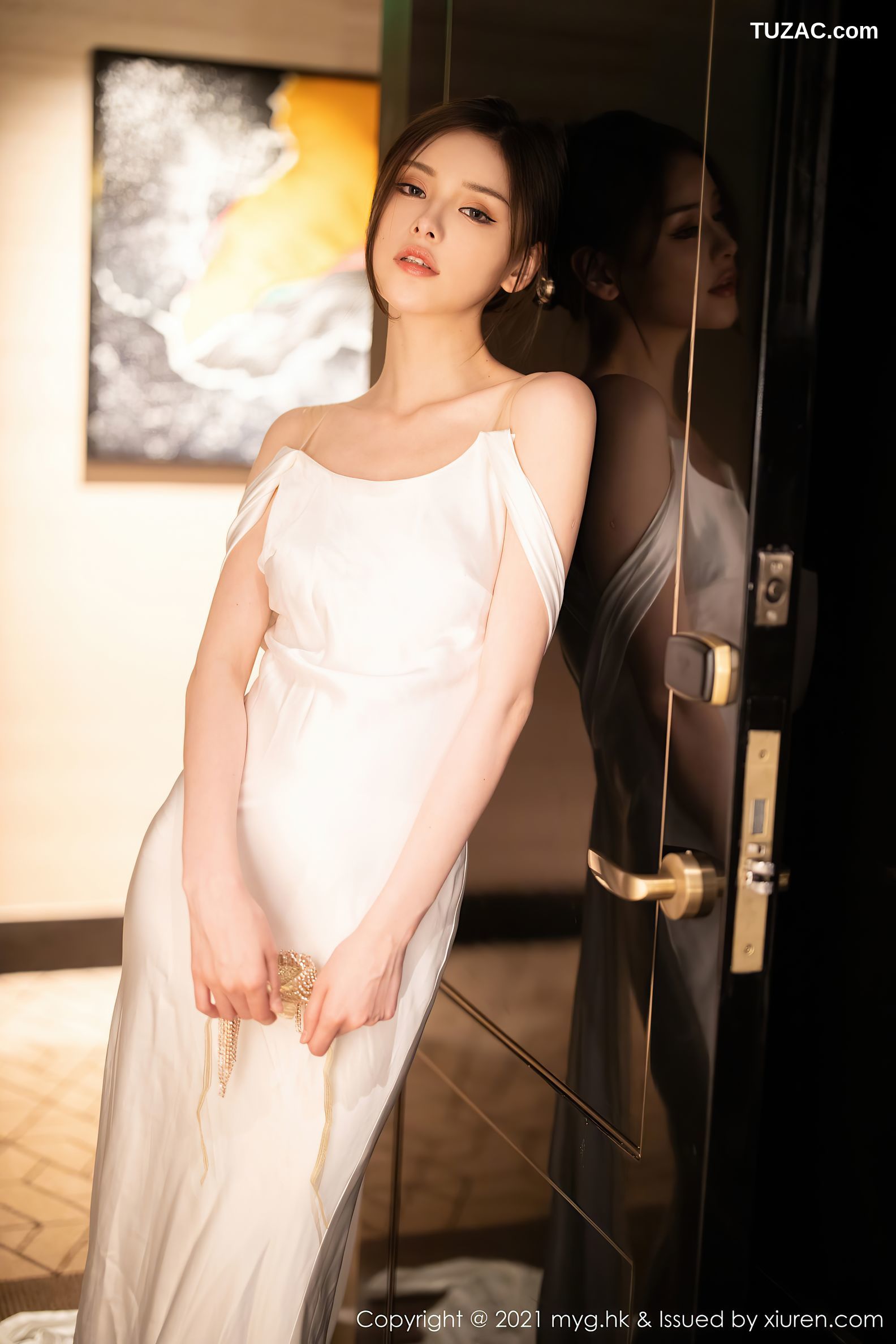 MyGirl美媛馆-552-小夕Juju-江浙沪旅拍白色新娘礼服肉丝-2021.07.09