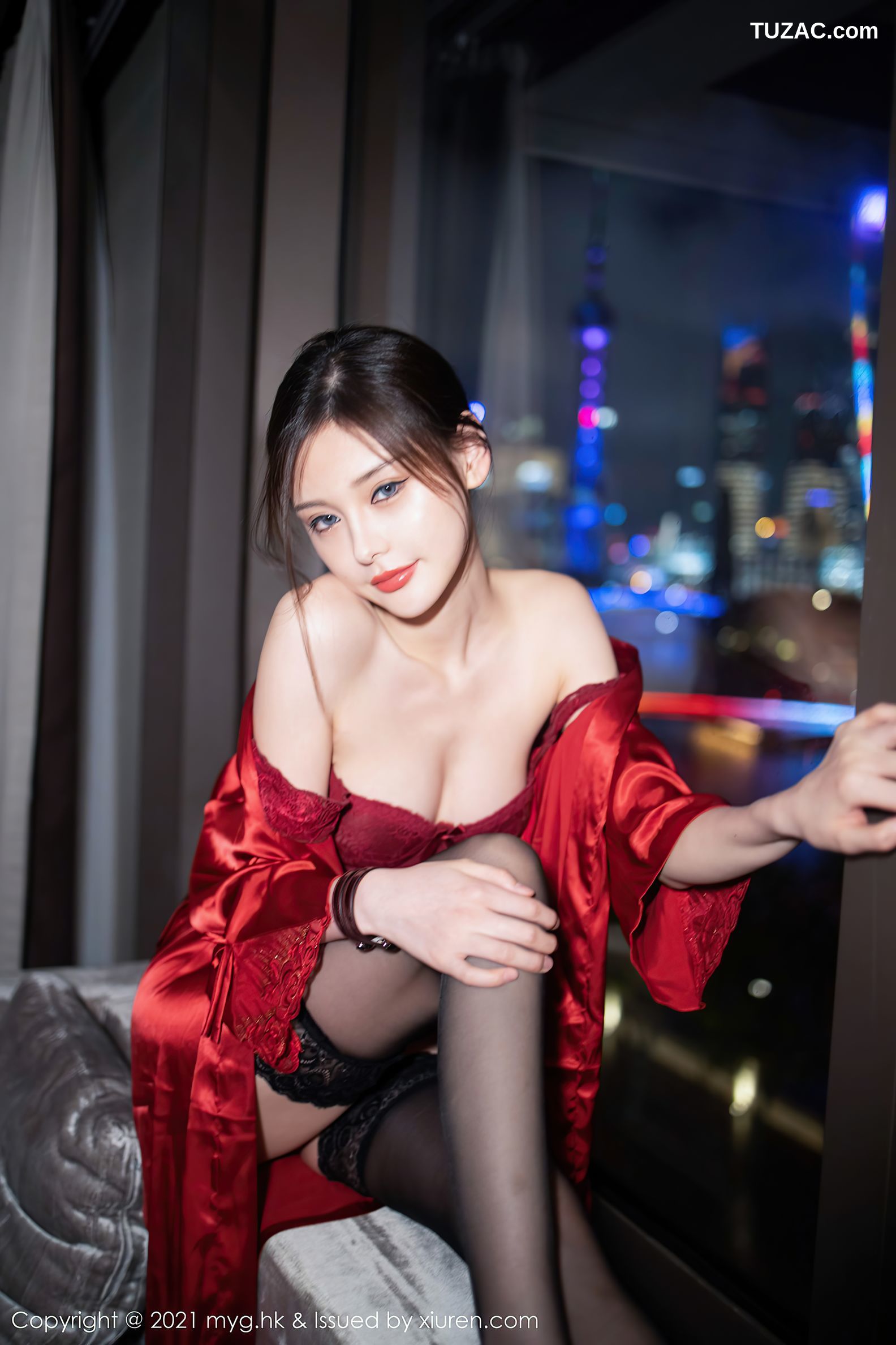 MyGirl美媛馆-554-小夕Juju-江浙沪旅拍猩红蕾丝内衣黑丝-2021.07.13