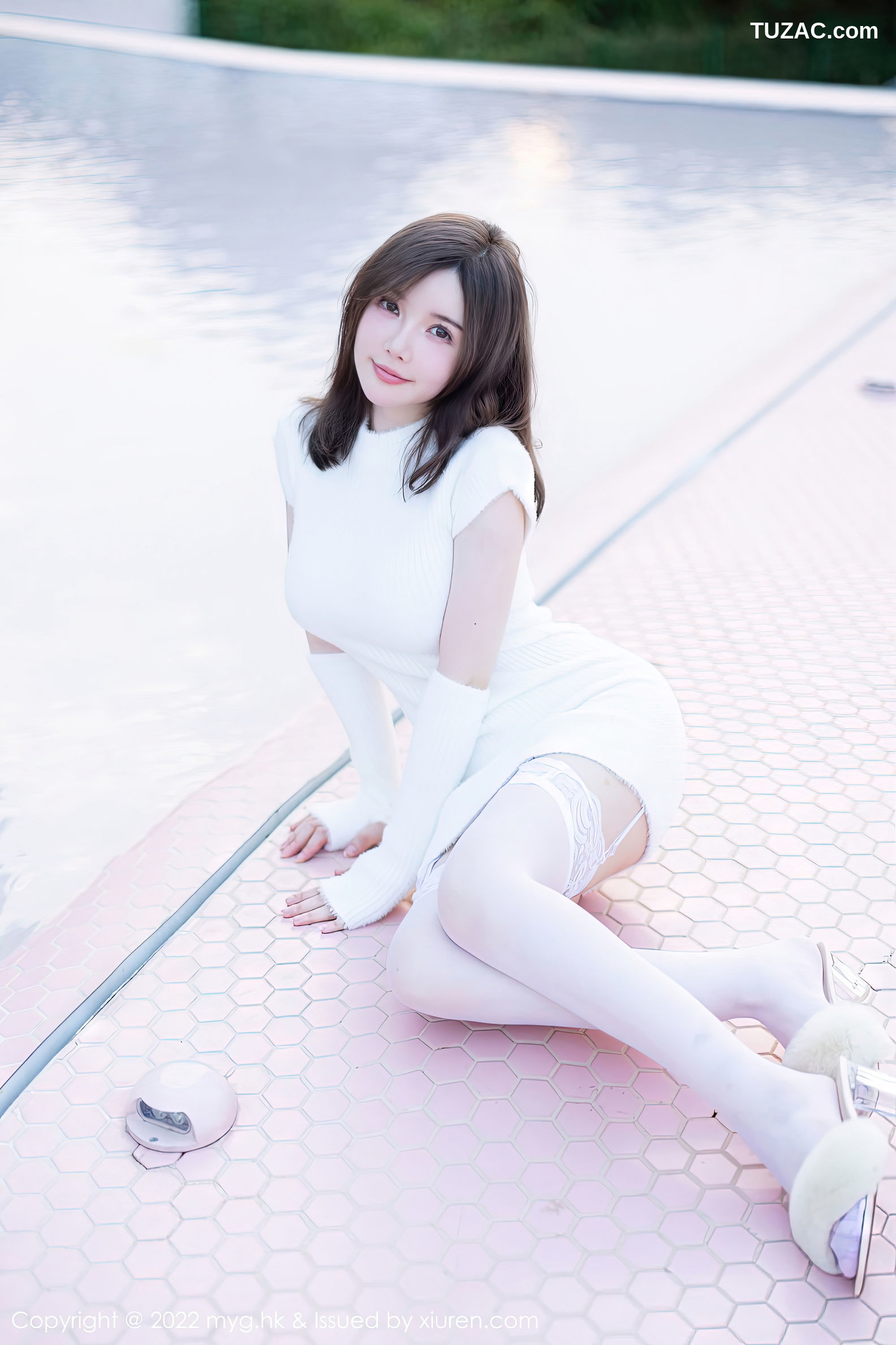 MyGirl美媛馆-644-糯美子-白针织短连衣裙白内白吊带袜