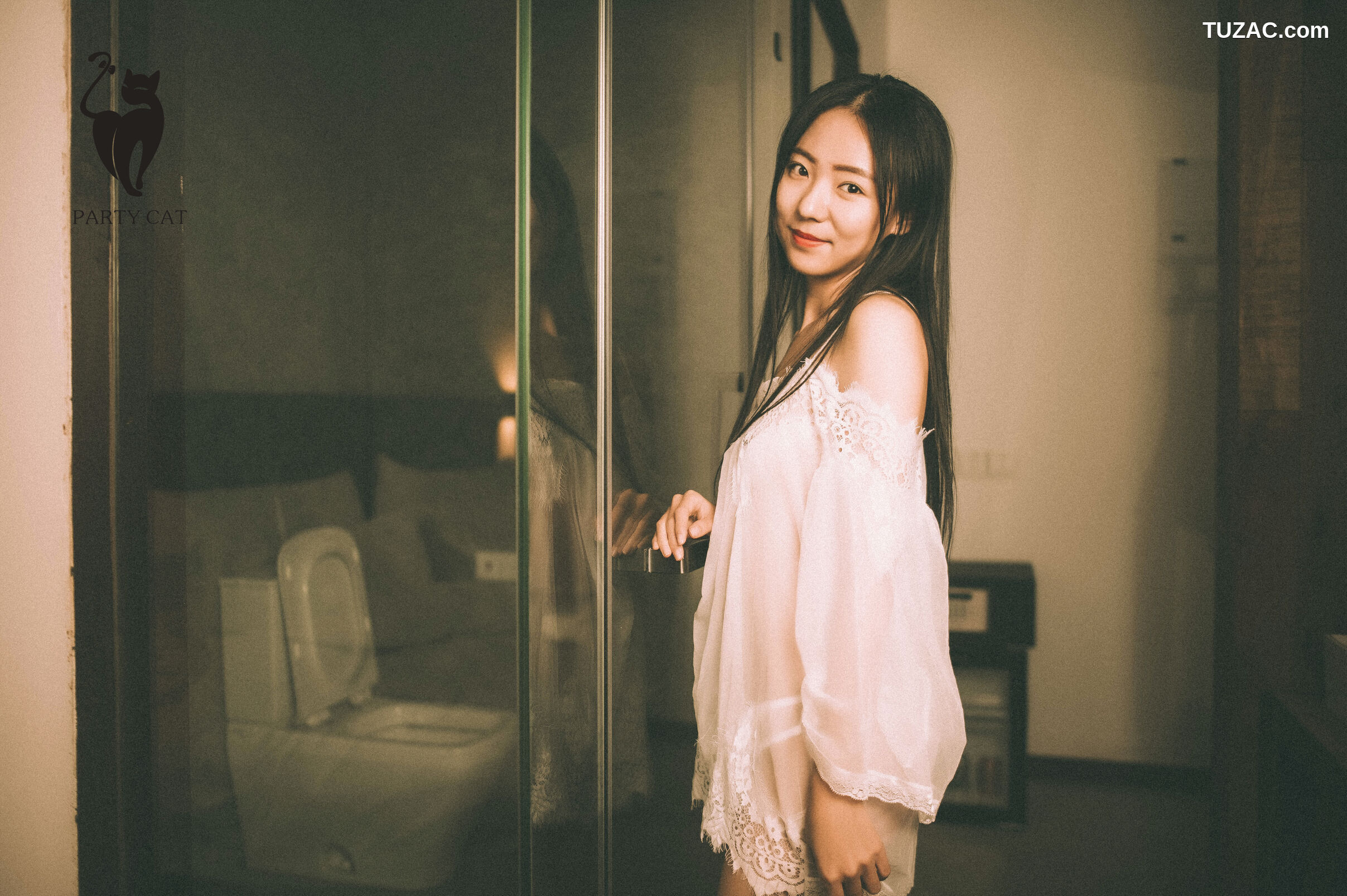 PartyCat轰趴猫-Vol.011-倩倩-2017.12.01