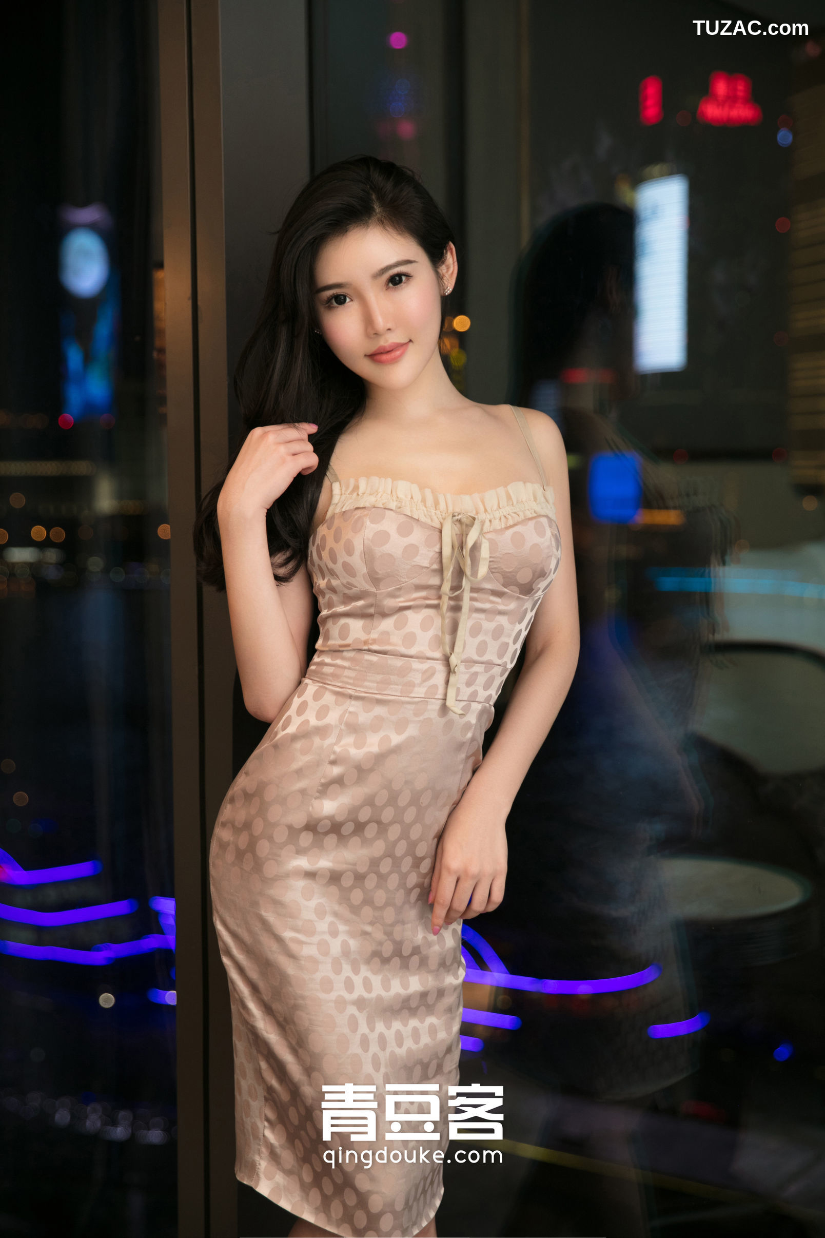 Qingdouke青豆客-何晨曦-性感女仆何晨曦销魂蚀-2017.11.06