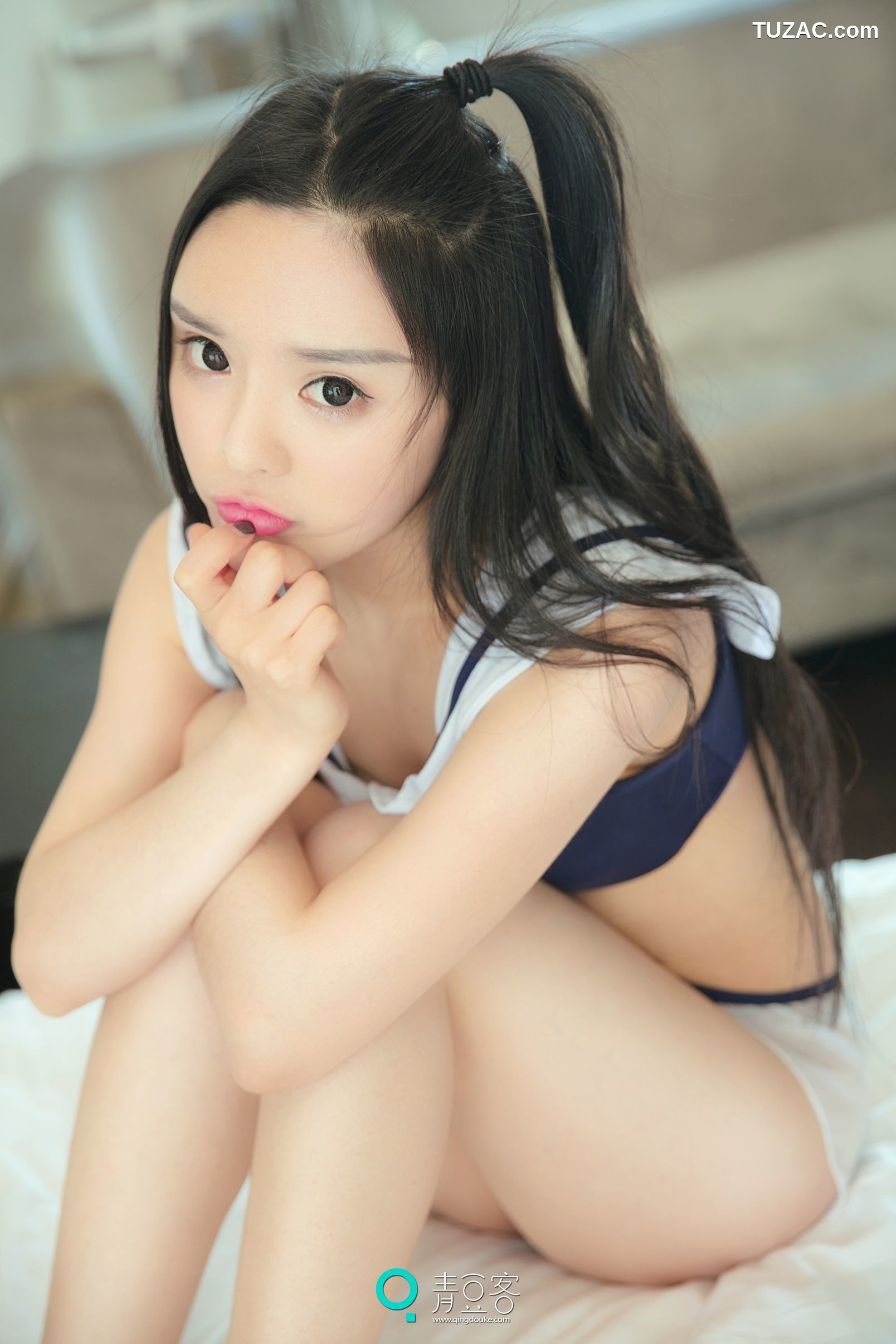 Qingdouke青豆客-晓迪-性感毛衣-制服2017.05.13