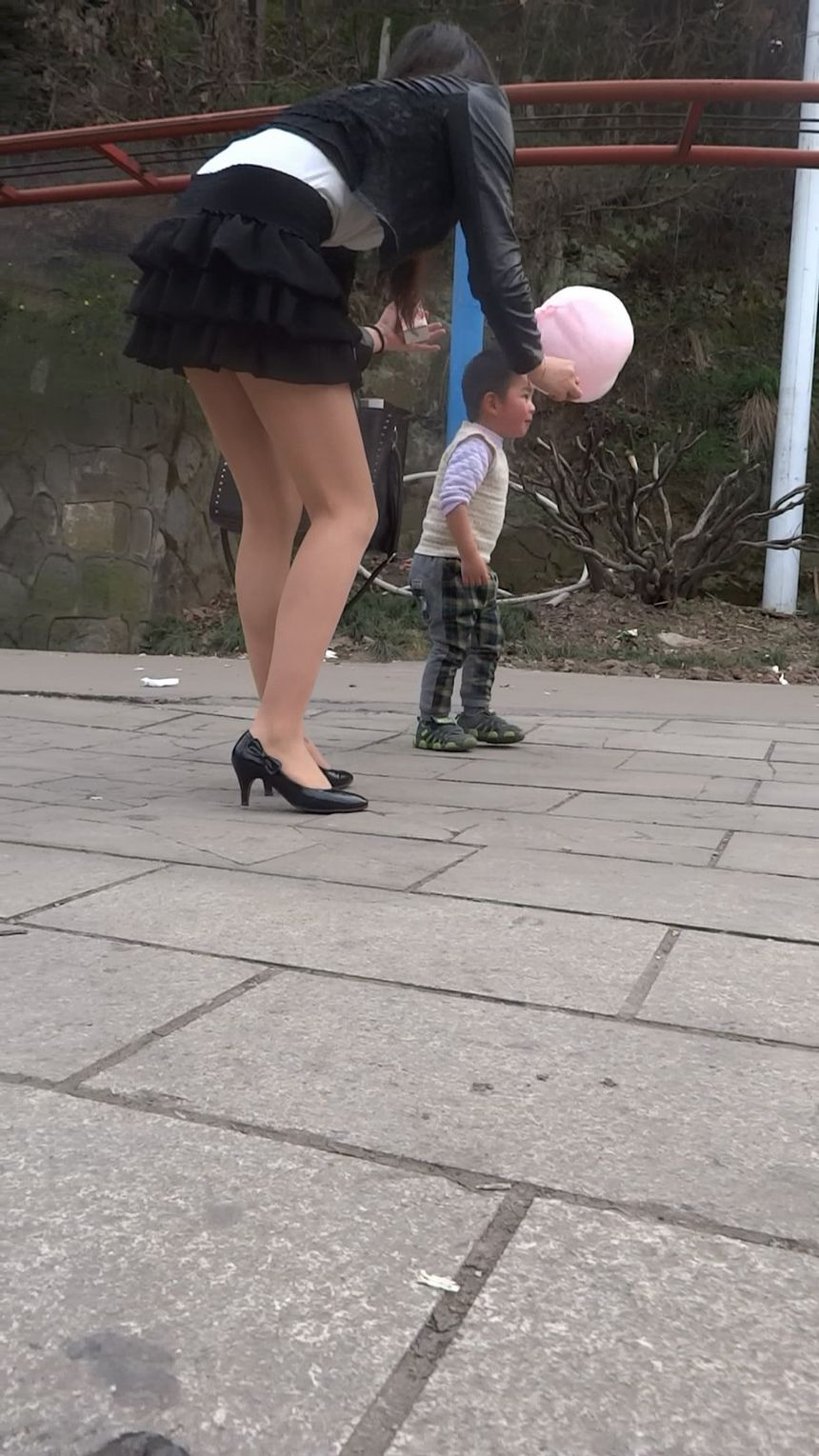 街拍福利性感美女走光被抄底| 图宅网| 高清美女无圣光图集