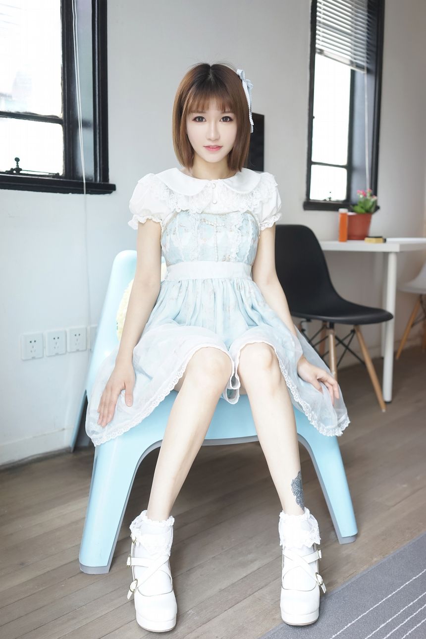 [FeiLin]嗲囡囡傲娇萌萌制服无圣光套图[36P]