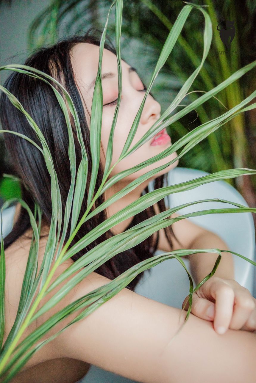 [PARTYCAT]轰趴猫特刊玉女大尺度套图[37P]