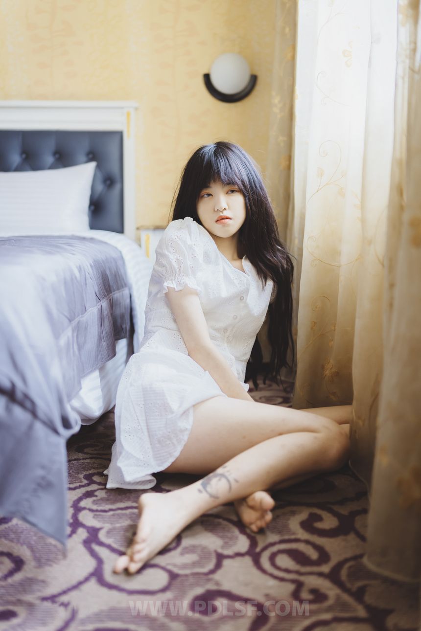 [PDLONE潘多拉]铂金刊VOL.45撸至深套图[55P/88M]