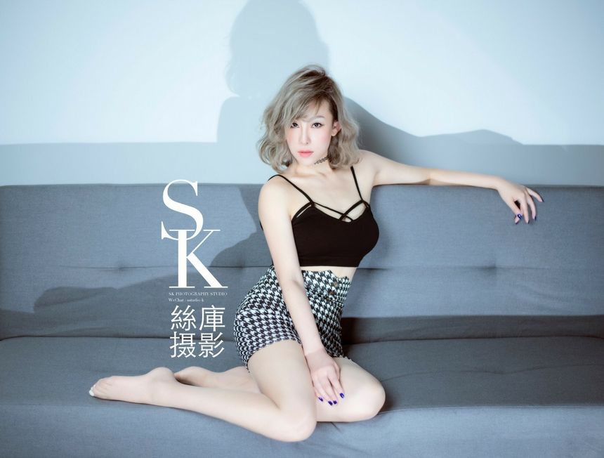 SK丝库摄影作品我是女王丝袜美腿极欲调教（三）[64P]
