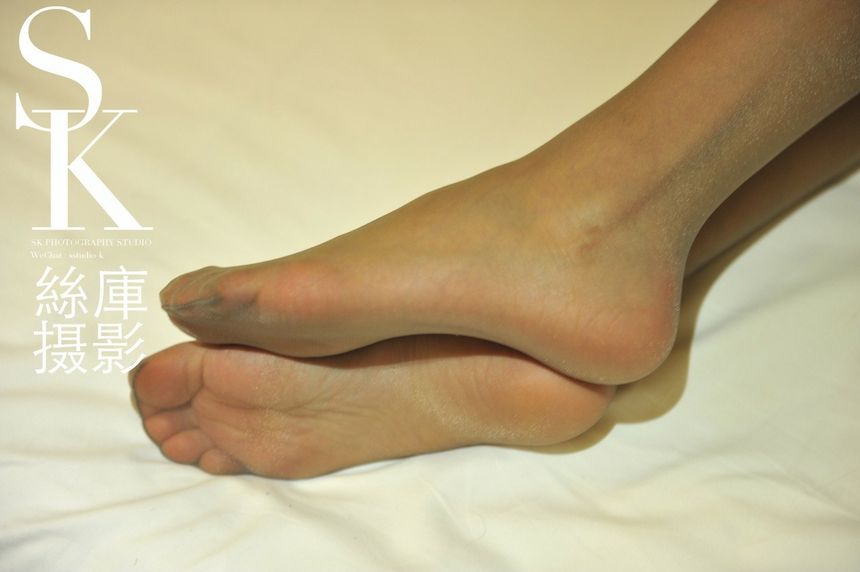 SK丝库摄影作品我是女王丝袜美腿极欲调教（三）[64P]