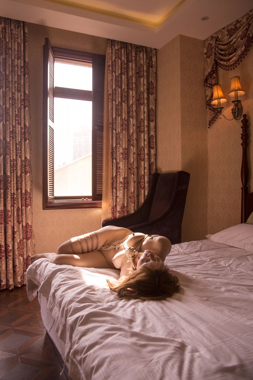 k8傲娇萌萌SM捆绑系列无圣光套图[77P]