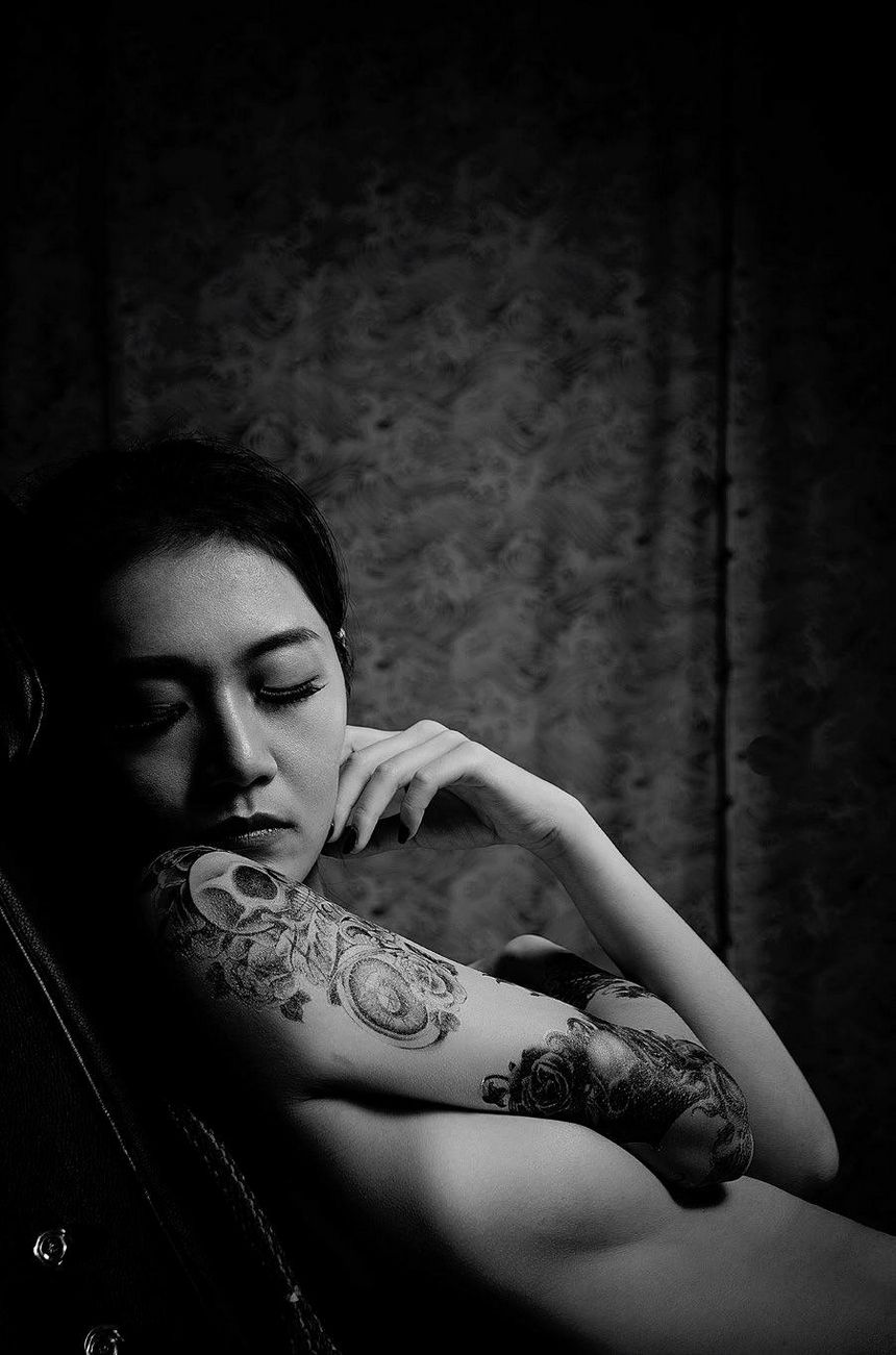 《潘多拉》一本专门解密私房的杂志No2期无圣光套图[97P]