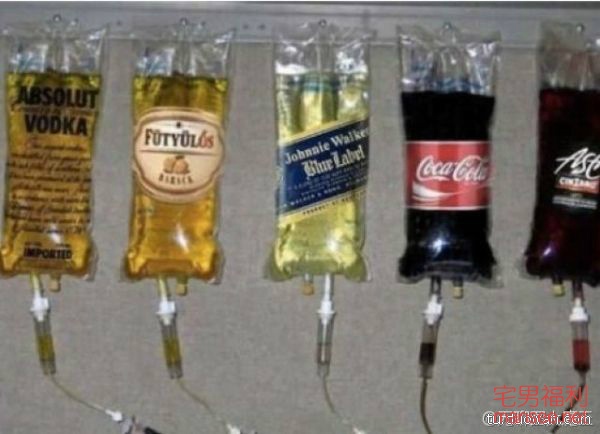 【内涵销魂图】又一波妹纸来袭，开车姿势太销魂了！