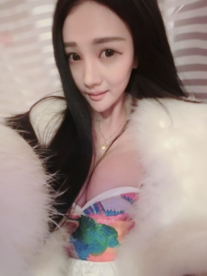 中国好胸器，微博女神南宫晨Anne[219P]