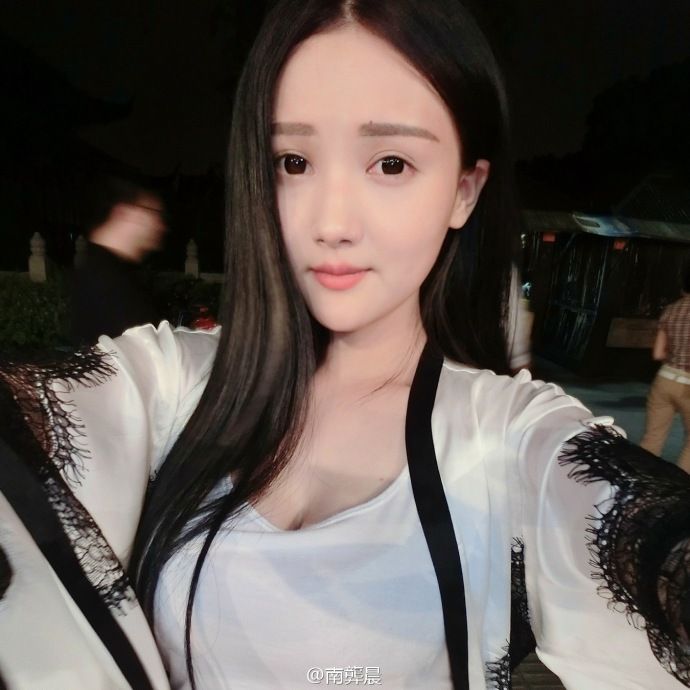 中国好胸器，微博女神南宫晨Anne[219P]