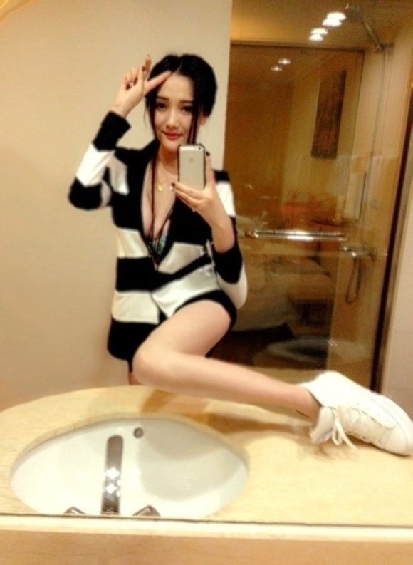 中国好胸器，微博女神南宫晨Anne[219P]