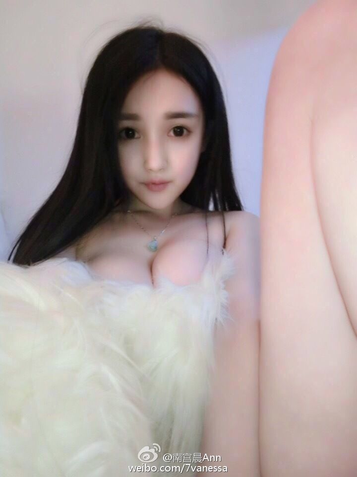 中国好胸器，微博女神南宫晨Anne[219P]