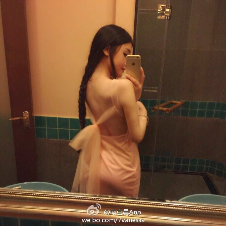 中国好胸器，微博女神南宫晨Anne[219P]