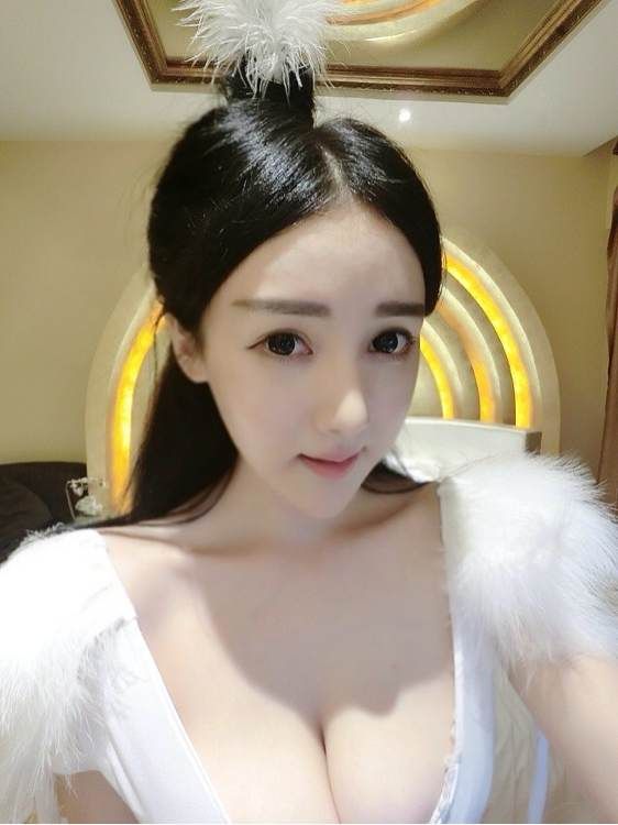 中国好胸器，微博女神南宫晨Anne[219P]