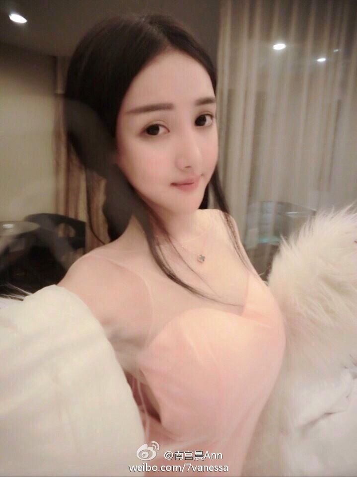 中国好胸器，微博女神南宫晨Anne[219P]
