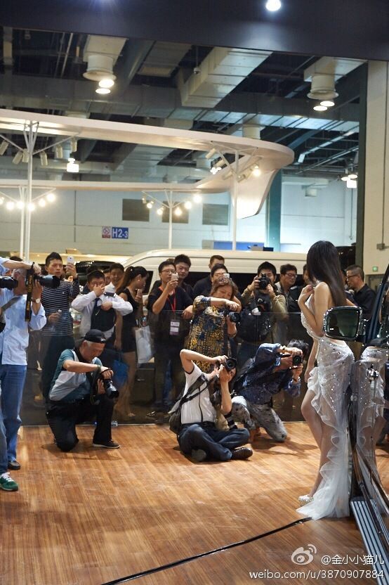 中国版乳神冲田杏梨 金小小猫儿性感写真