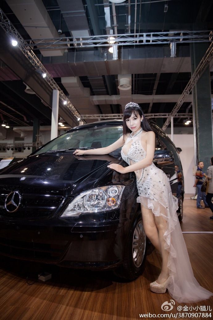 中国版乳神冲田杏梨 金小小猫儿性感写真