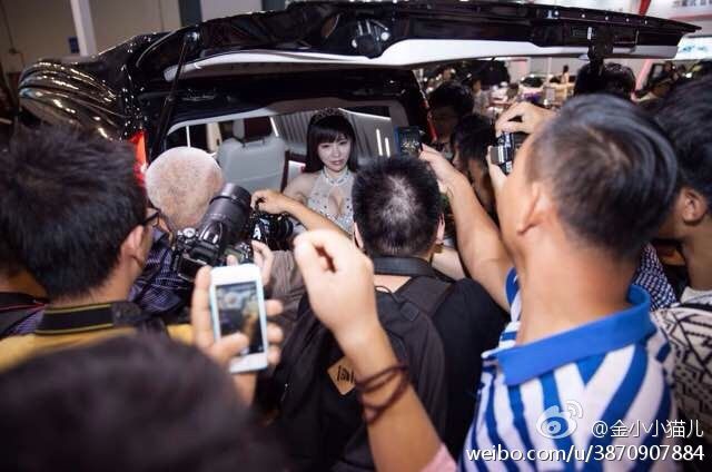 中国版乳神冲田杏梨 金小小猫儿性感写真