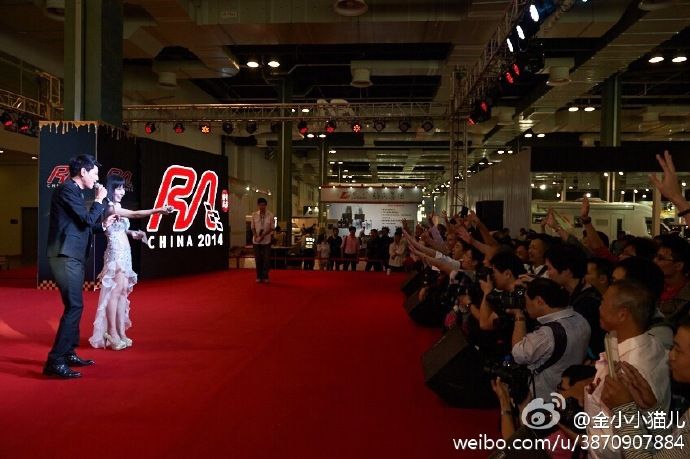 中国版乳神冲田杏梨 金小小猫儿性感写真