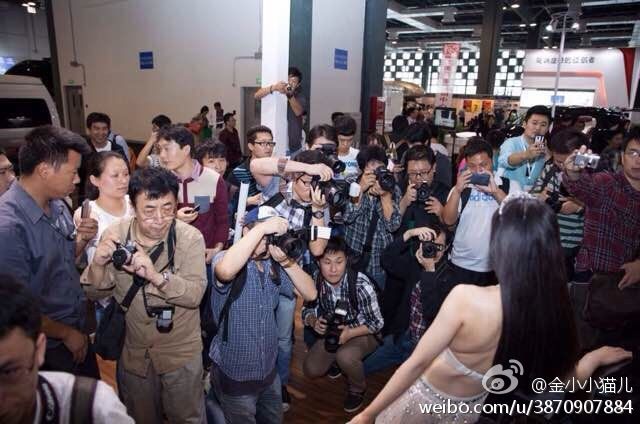 中国版乳神冲田杏梨 金小小猫儿性感写真