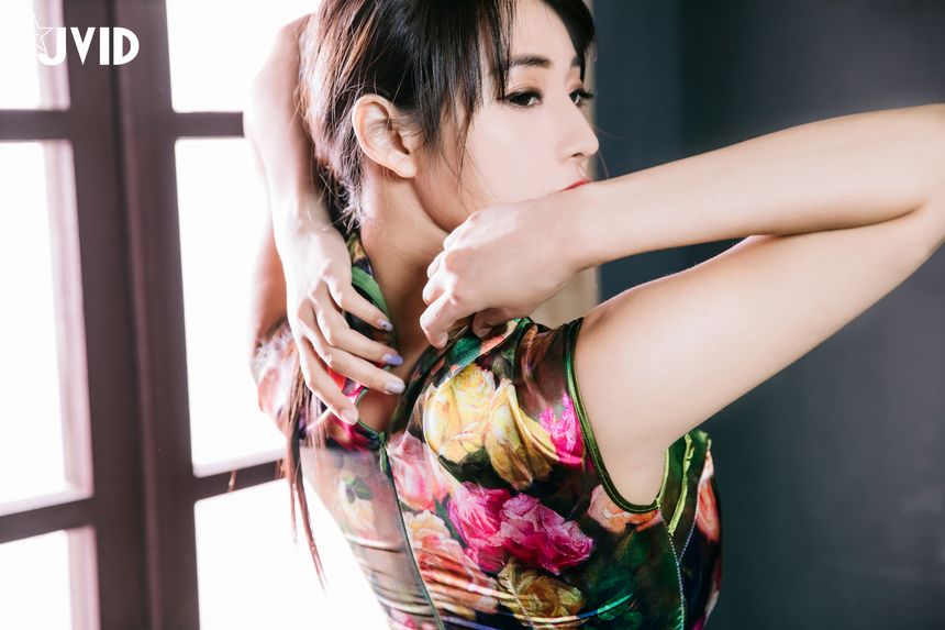 乳神乐乐旗袍一起过童年无圣光套图[111P]