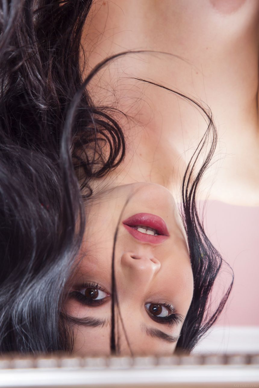 [亚站撸图]极品女神Malena无圣光套图（四）[89P]