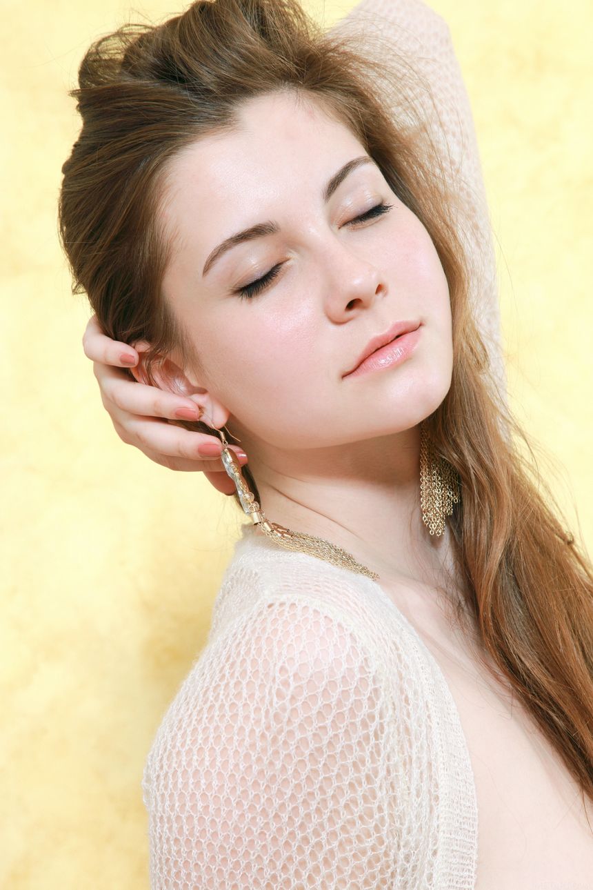 [亚站撸图]极品女神Marta无圣光套图[130P]