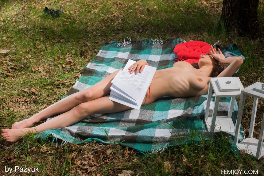 [亚站撸图]极品女神Milla无圣光套图[105P]