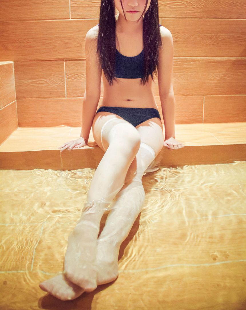 团子VIP会员套图系列-运动死库水无圣光套图[102P]