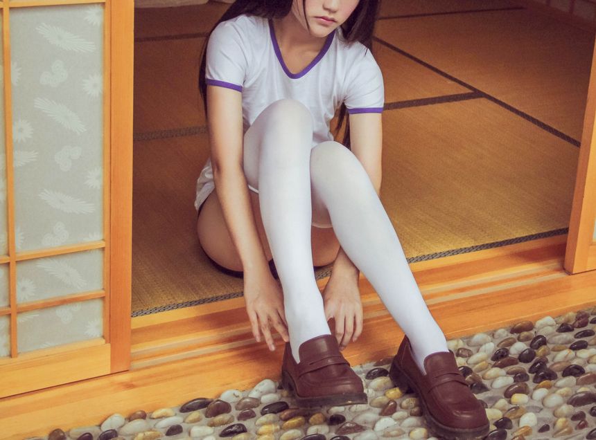 团子VIP会员套图系列-运动死库水无圣光套图[102P]