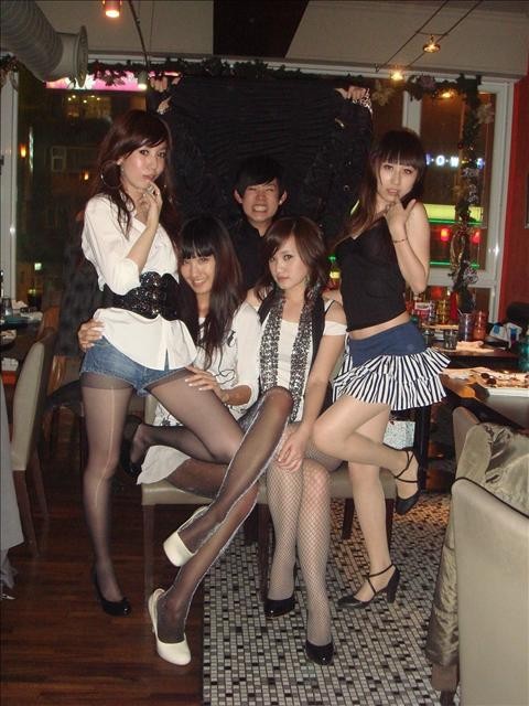 带你走进夜场看骚妹子们妩媚的表情[217P]