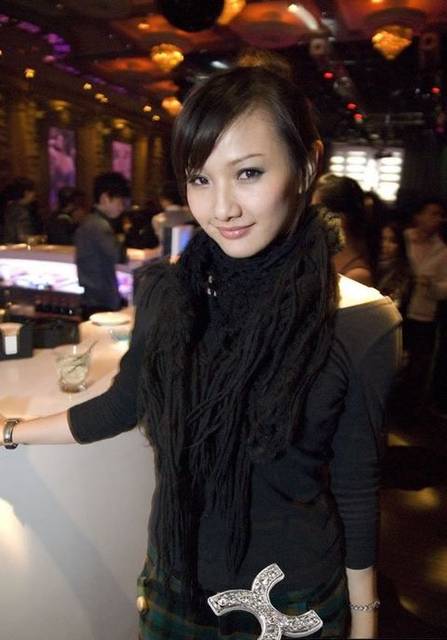 带你走进夜场看骚妹子们妩媚的表情[217P]