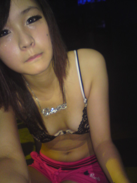 带你走进夜场看骚妹子们妩媚的表情[217P]