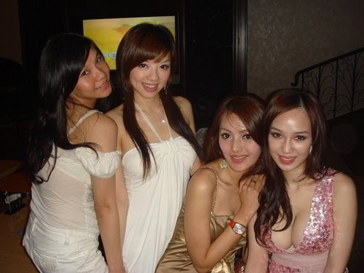 带你走进夜场看骚妹子们妩媚的表情[217P]