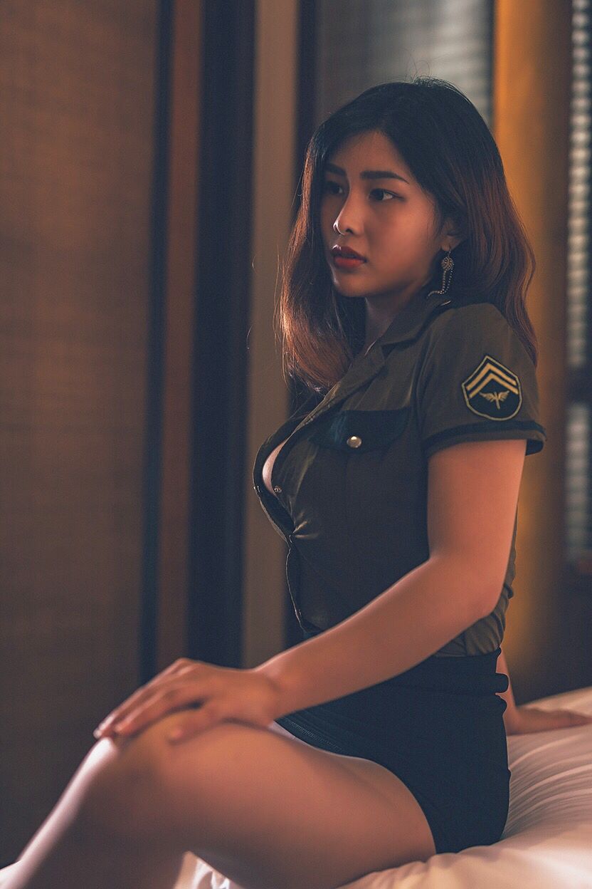 微博女神闫盼盼7月最新VIP无圣光套图[186P]