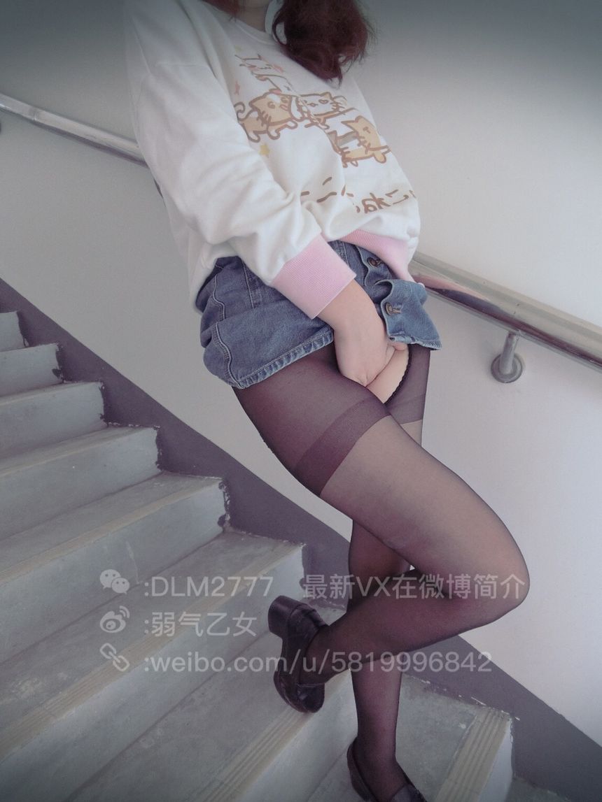 微博红人弱气乙女无圣光套图[80P]