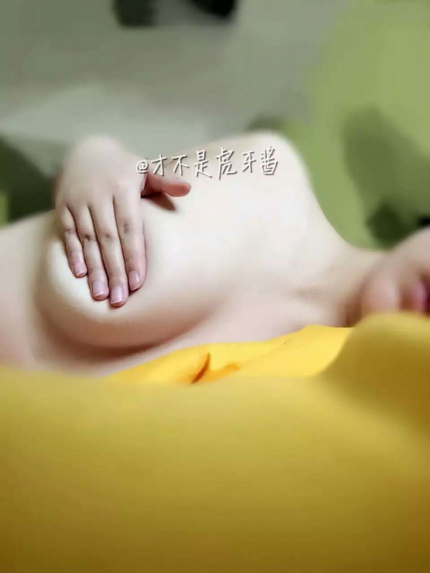 微博红人萝莉才不是虎牙酱VIP无圣光套图[211P]