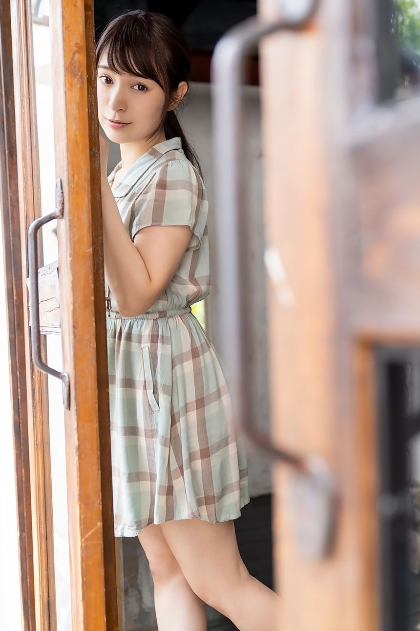 成宫莉香Rika Narumiya无圣光套图[120P]