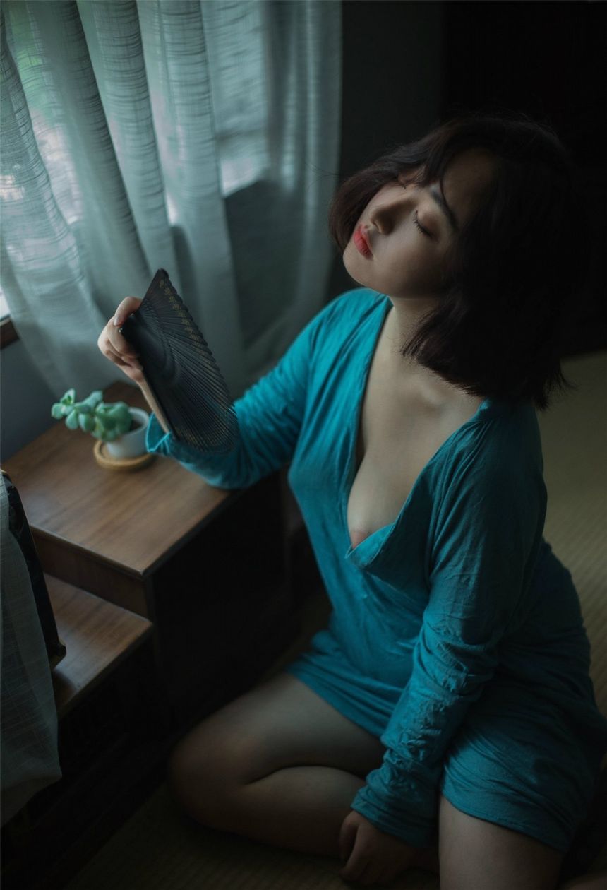 推特福利收集无圣光套图（三）[73P]