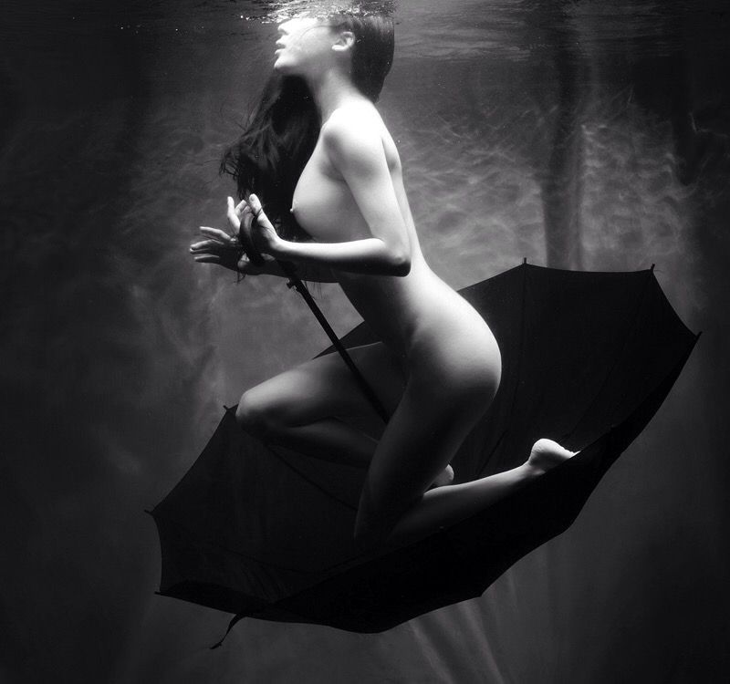 摄影师87作品撸至深套图视频[106P/17V/63M]