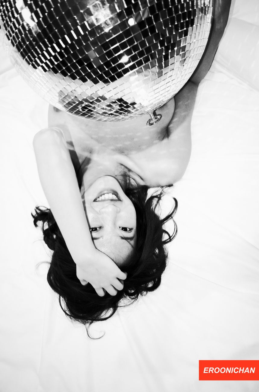 摄影师EROONICHAN出品6月无圣光套图[84P]