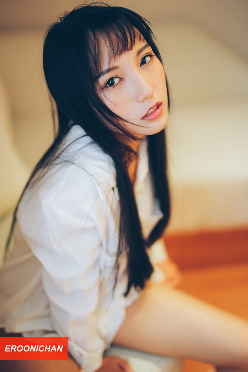 摄影师EROONICHAN出品无圣光套图[80P]