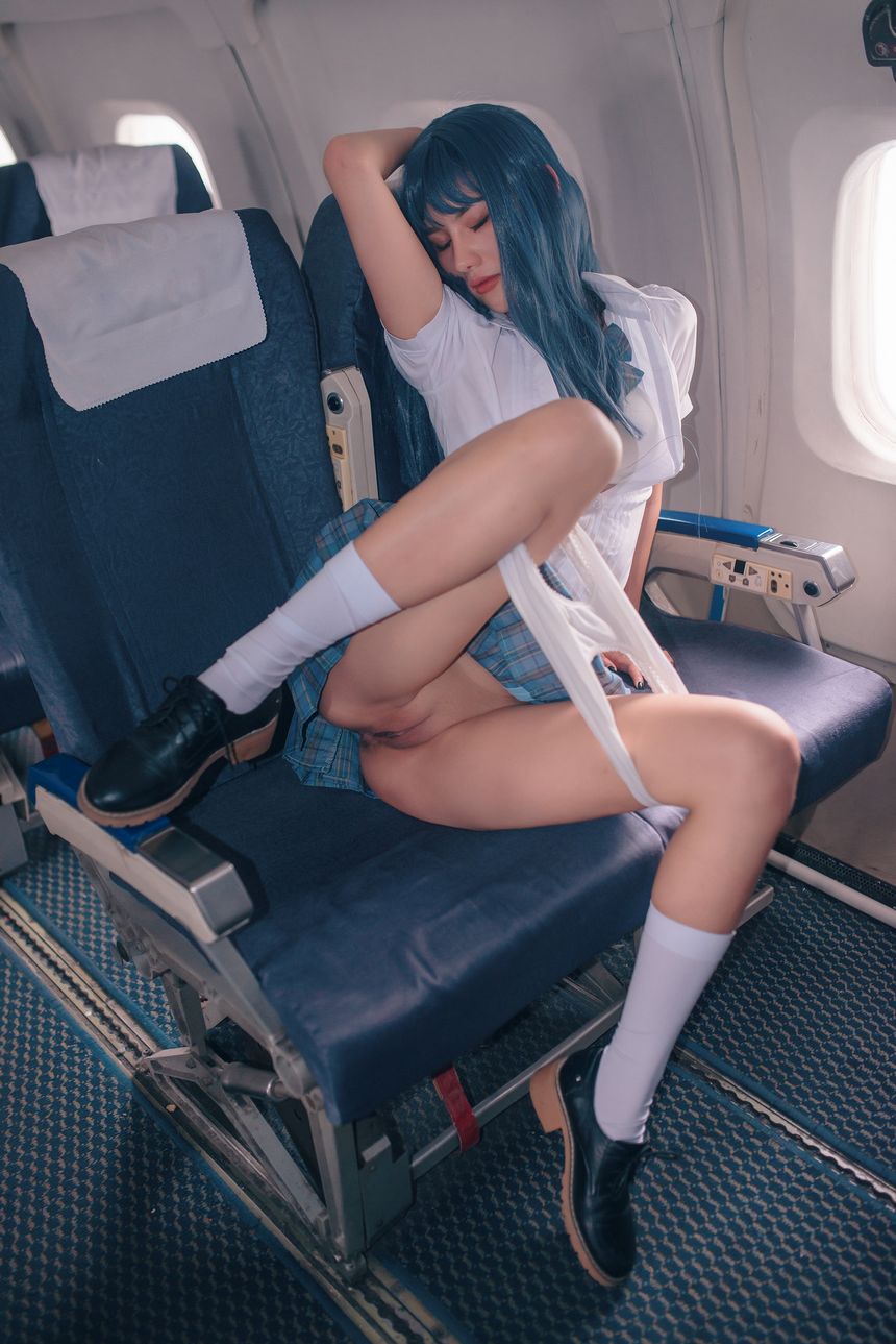 摄影师L.P.VISION出品飞机上的狂野阿朱无圣光套图[42P]