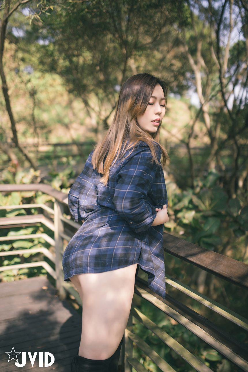 [时效资源]JVID写真Hera极限户外露出撸至深套图视频[66P/1V/481M]