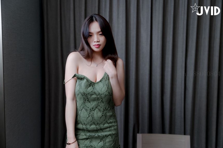 [时效资源]JVID写真与H级真实巨乳女房东约会换房租撸至深套图视频[71P/1V/638M]