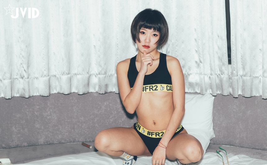 [时效资源]JVID写真篮球队女经理是我们的性宠物撸至深套图视频[100P/2V/142M]